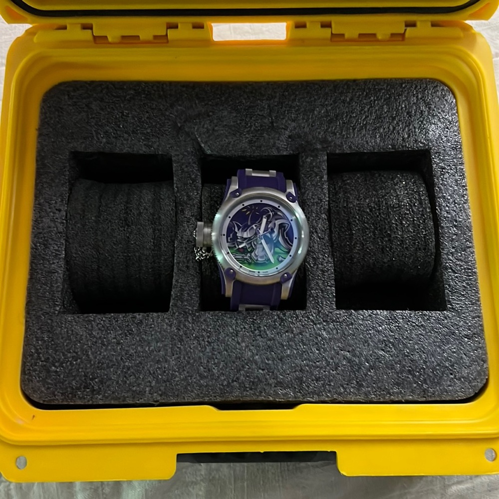 INVICTA Russian diver artist series with diver case